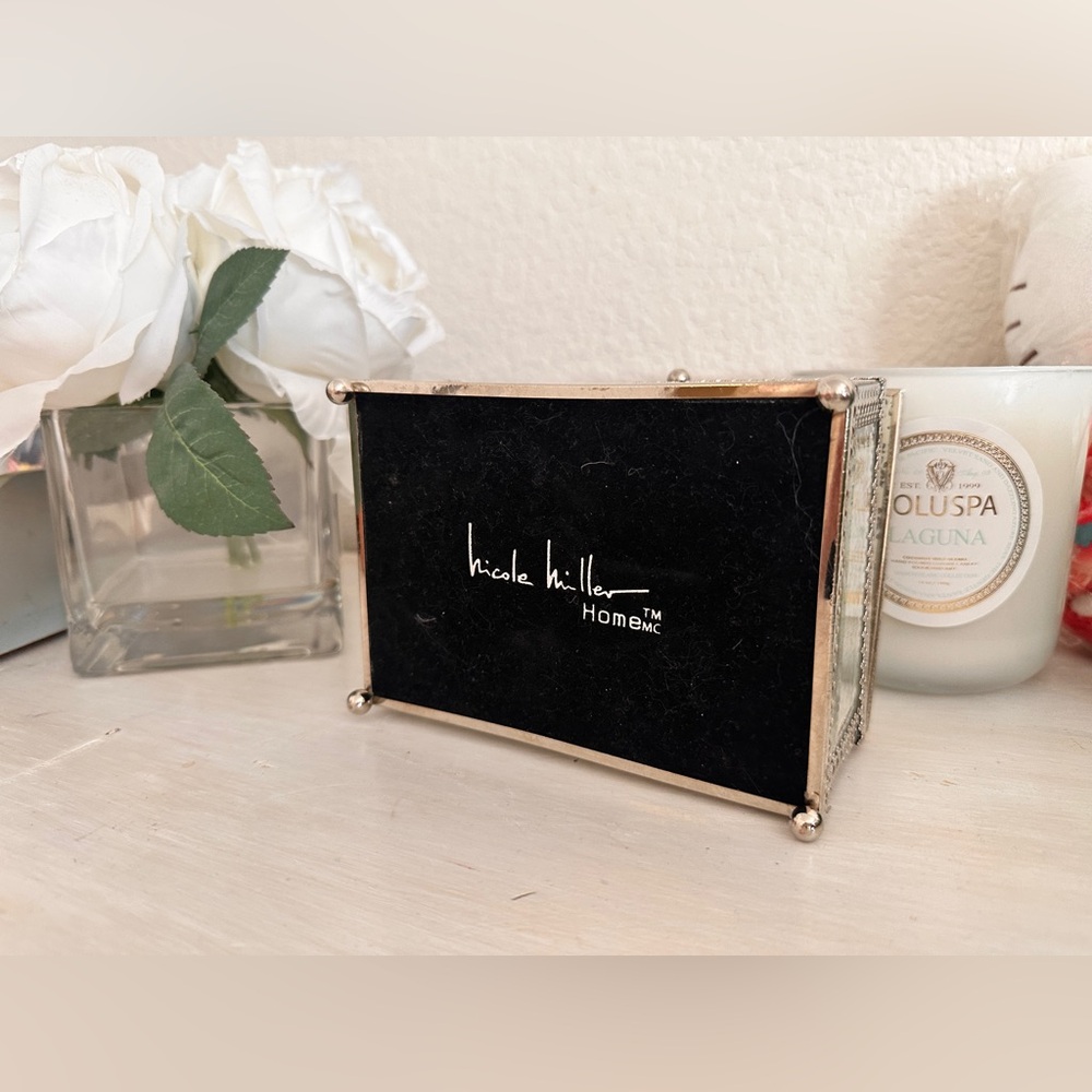 Nicole Miller Home Mirrored Silver Jewelry Box Trinket - Picture 9 of 12